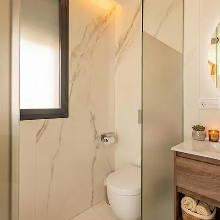 Holavivienda - ático Boutique De Lujo En La Playa Apartamento