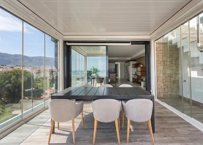 Holavivienda - ático Boutique De Lujo En La Playa Appartement