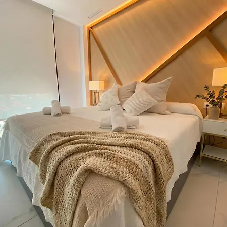 Holavivienda - Atico Boutique De Lujo En La Playa * دينايا